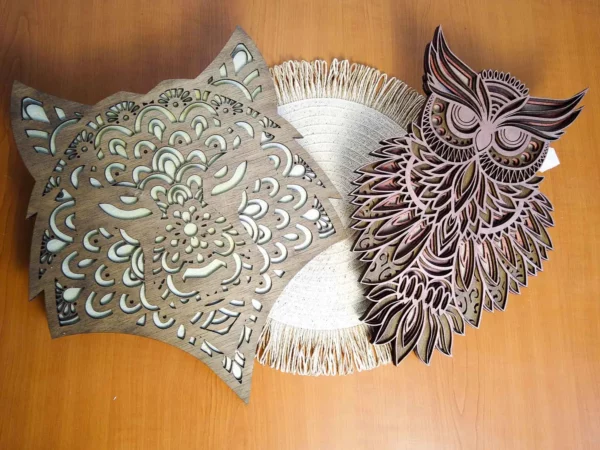 Decorațiune de perete - lup în 2 straturi